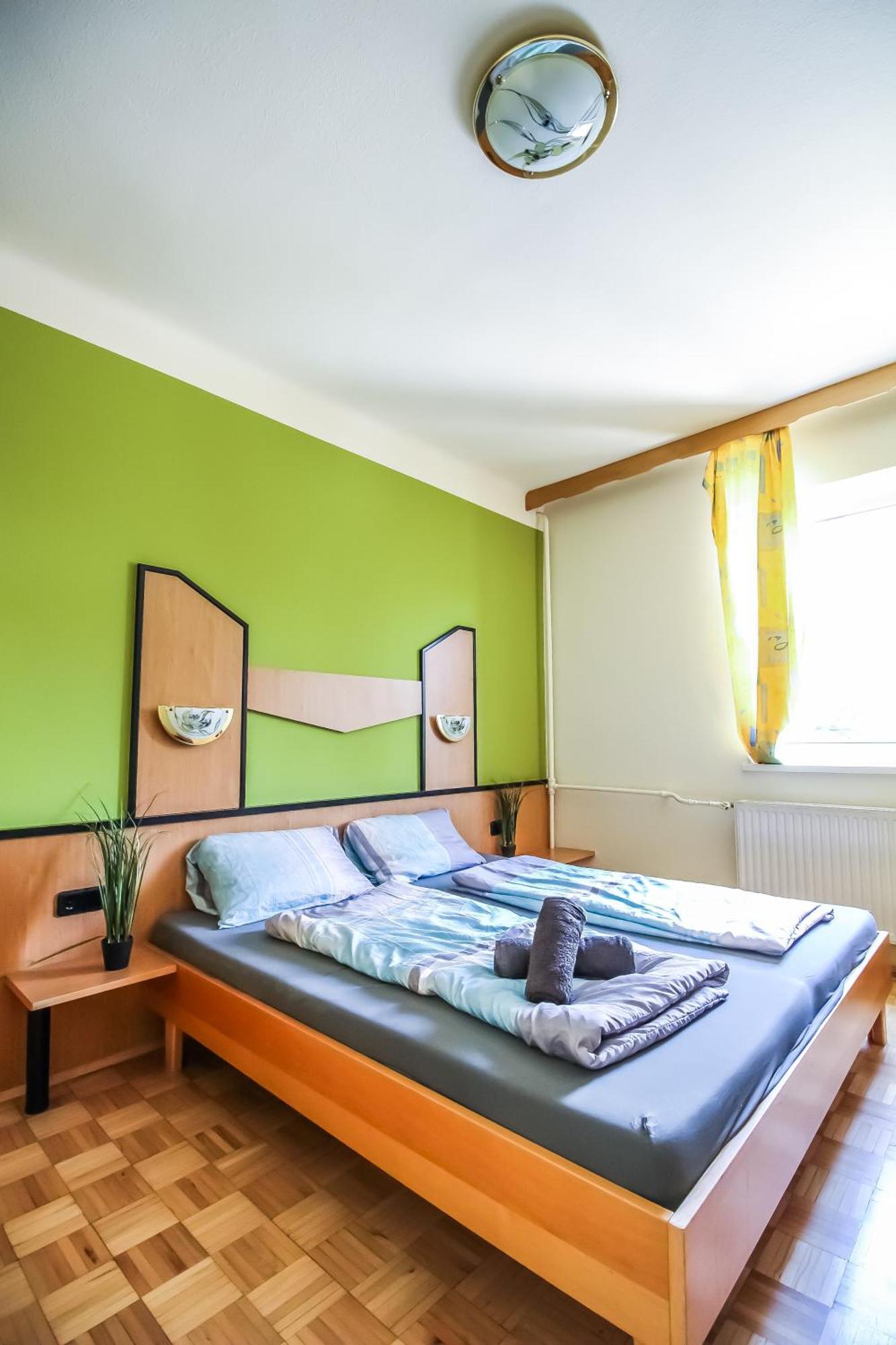 Cozy Rooms - U3 Hutteldorferstrasse Viyana Dış mekan fotoğraf